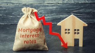 Mortgage rates drop to lowest since 2016, as Spring buying-rush comes early